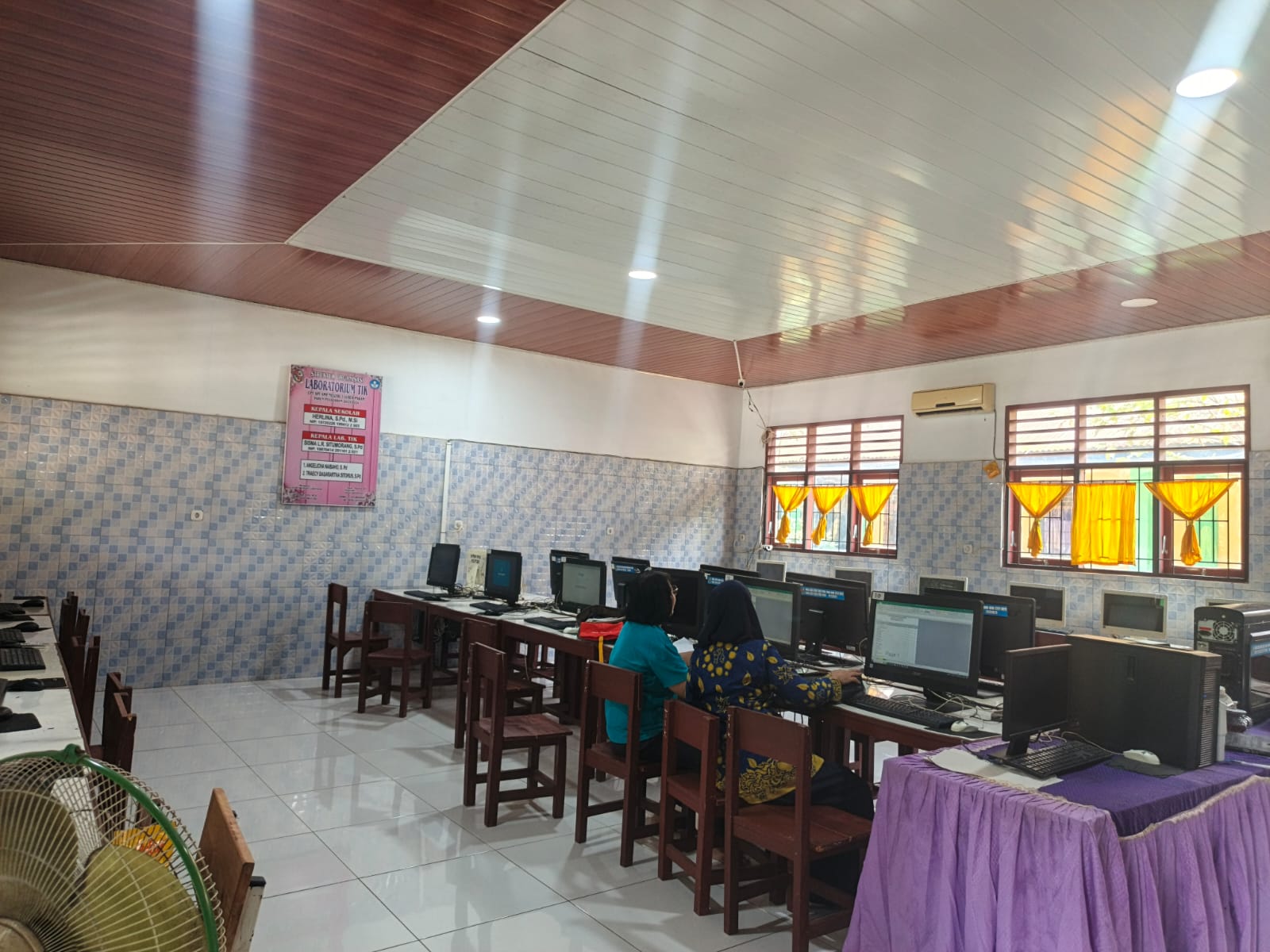 Lab Komputer